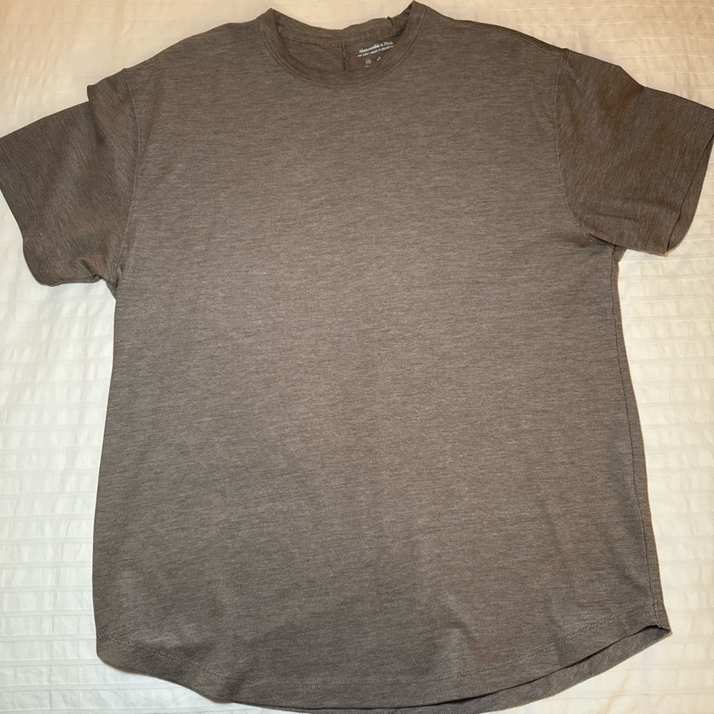 Men's Abercrombie Taupe Brown T-Shirt